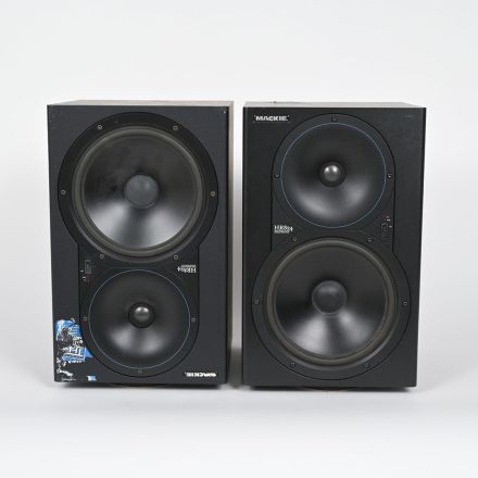 Pair of Mackie HR824 Studio Monitor Speakers