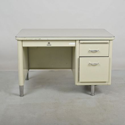Vintage Steelcase Tanker Desk Desk Beige Laminate Rectangle with Storage Lockable Keys not Included 45.5"x30"x28.5"
