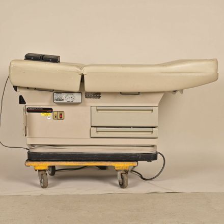 Midmark 405 Powered Exam Table, Adjustable, Beige Vinyl, 300 lb. Capacity