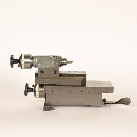 B120054