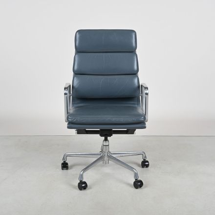 Herman Miller Eames Lounge Chair, Blue Leather Aluminum Base