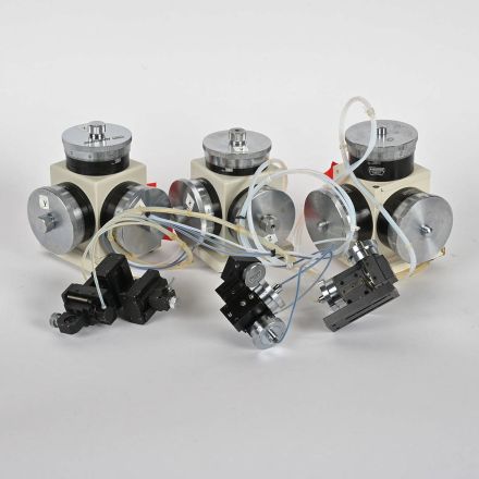 Narishige MO-103 MHW-3 Microscope Micromanipulators For Parts