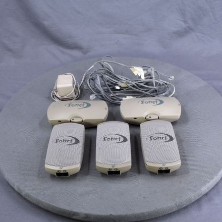 Cambridge Audio Sonet Noise Masking System with Two (2) Controls & Three (3) Emitters