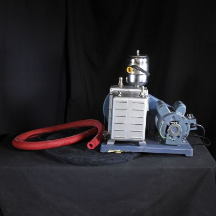 Welch 1376N-01 Vacuum Pump