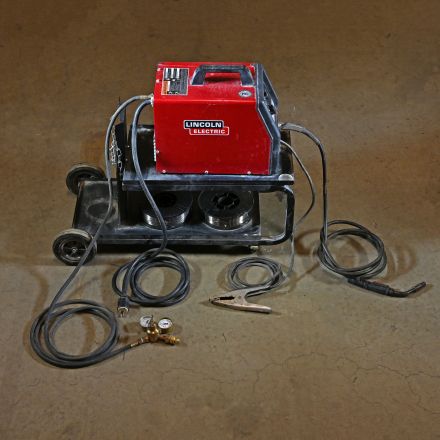 Lincoln Electric SP 170 T Welding Machine