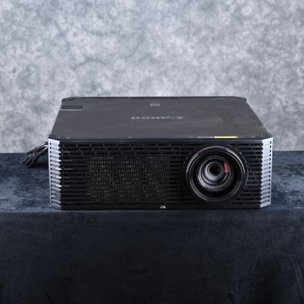 Canon 4K600STZ Video Projector