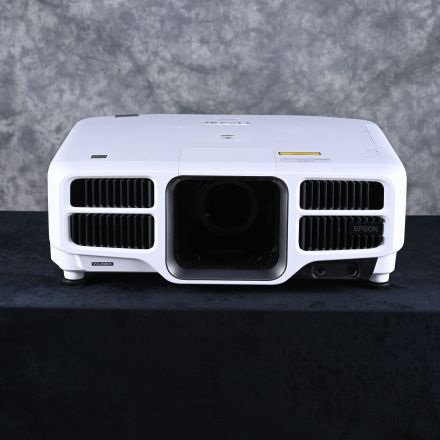 Epson Pro L1300U Video Projector