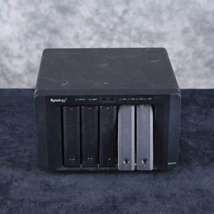 Synology DS1513+ Hard Drive Enclosure