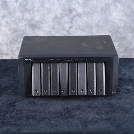 Synology DS1813+ Hard Drive Enclosure