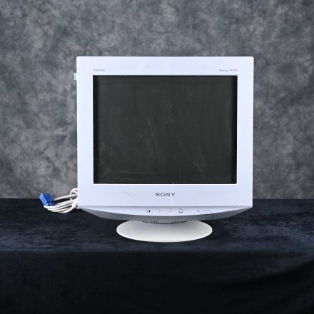 Vintage Sony CPD-G420S Monitor with Stand